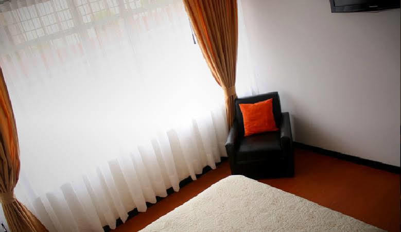 Hotel Palermo Suite Pasto Extérieur photo